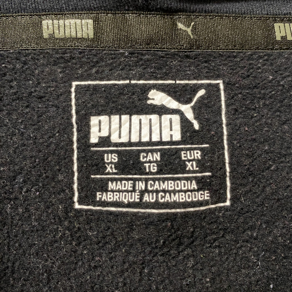 古着 used　PUMA　プーマ　長袖フロントビッグプリントパーカー　スウェットプルオーバー　黒　ビッグシルエット　XLサイズ