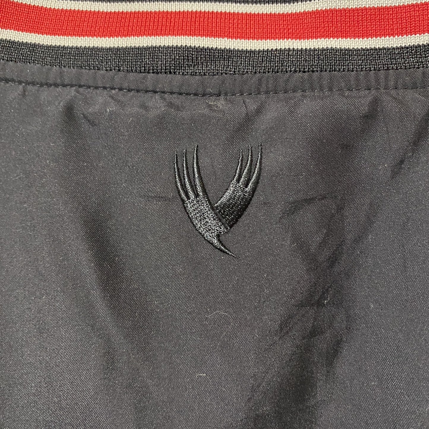 古着 used 古着 used VESISPORTSWEAR　長袖ナイロンフルジップジャケット　ウィンドブレーカー　黒　XLサイズ