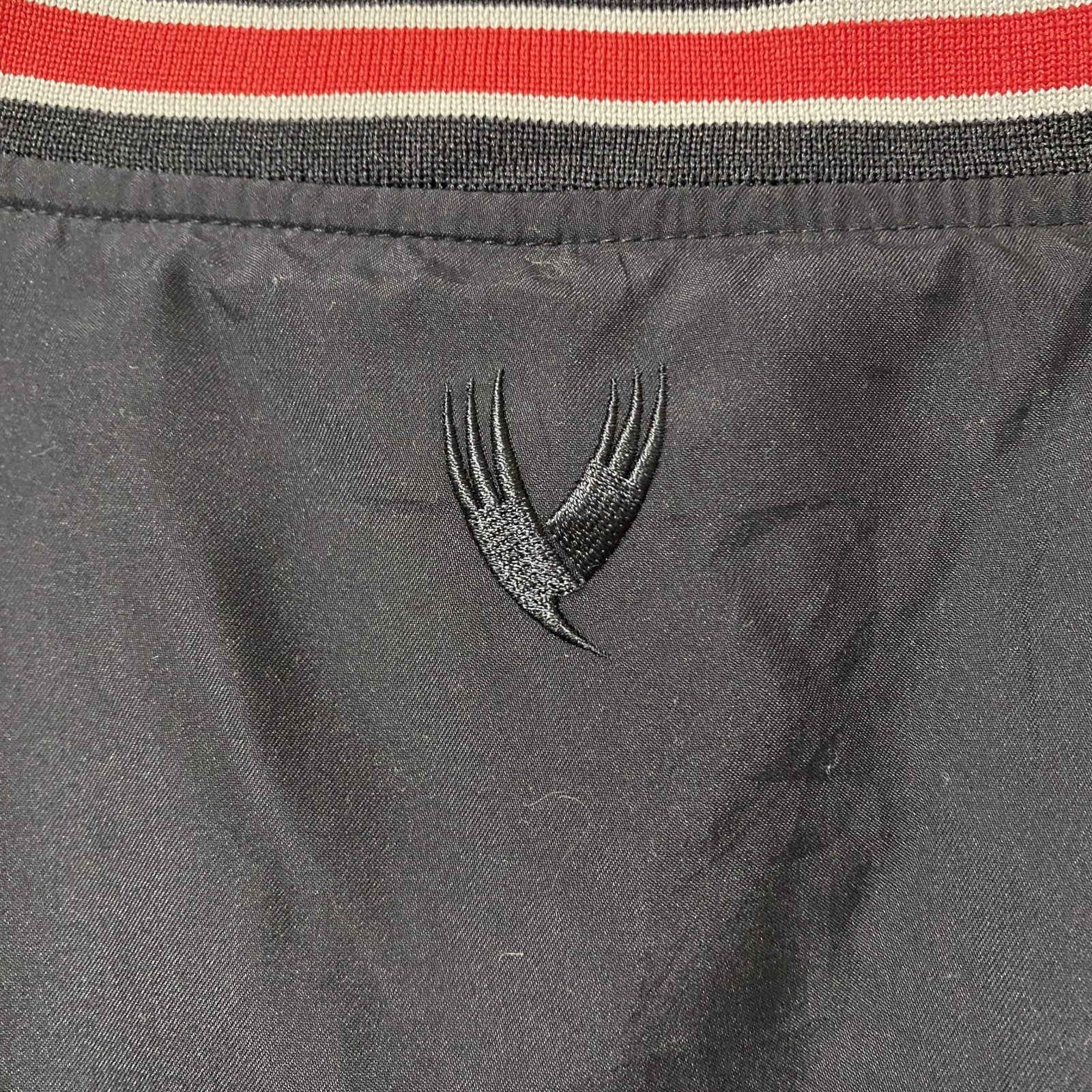 古着 used 古着 used VESISPORTSWEAR　長袖ナイロンフルジップジャケット　ウィンドブレーカー　黒　XLサイズ