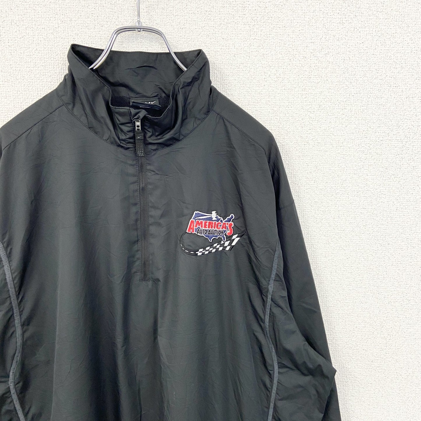 古着 used　NIKEGOLF ナイキゴルフ　長袖ナイロンプルオーバー　ハーフジップ　アノラック　ワンポイント刺繍　黒　XXLサイズ