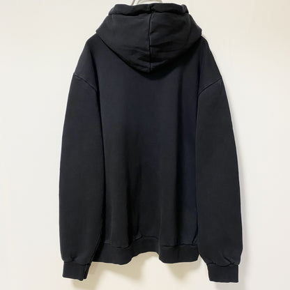 古着 used　PUMA　プーマ　長袖フロントビッグプリントパーカー　スウェットプルオーバー　黒　ビッグシルエット　XLサイズ