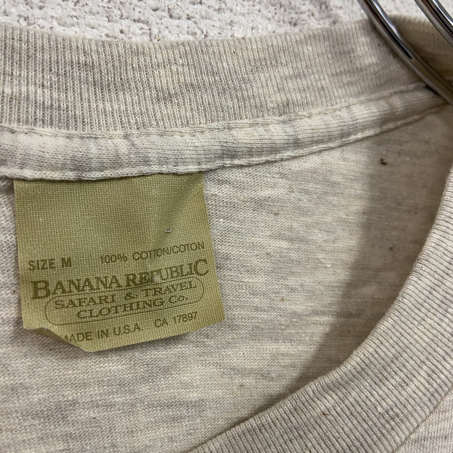BANANA REPUBLIC　バナナリパブリック　半袖プリントＴシャツ　シングルステッチ　ベージュ　Mサイズ