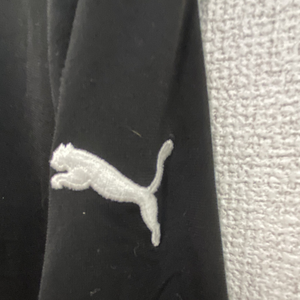 PUMA　プーマ　トラックジャケット/ジャージ　黒　ブラック　XLサイズ