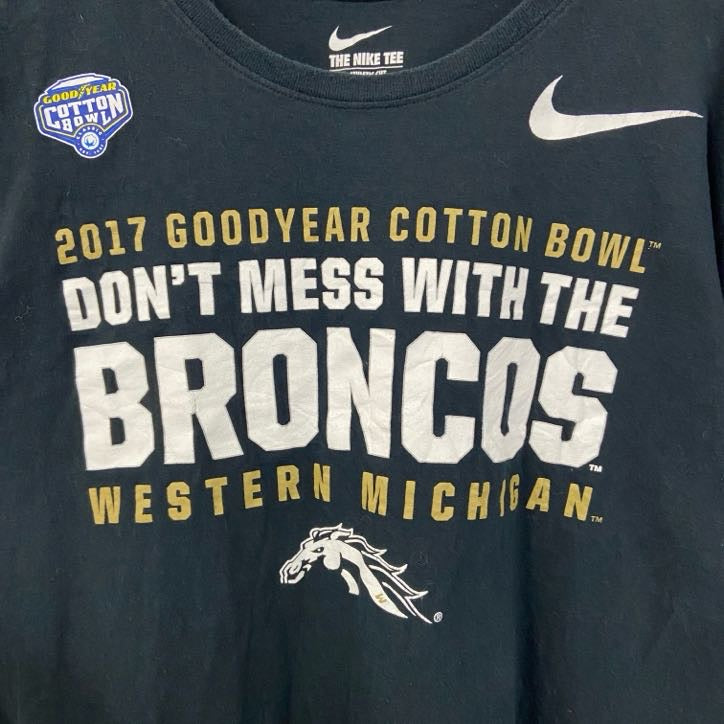 古着 used　NIKE　ナイキ　半袖カレッジプリントTシャツ　西ミシガン大学　コットンボウル　黒　ブラック　XLサイズ