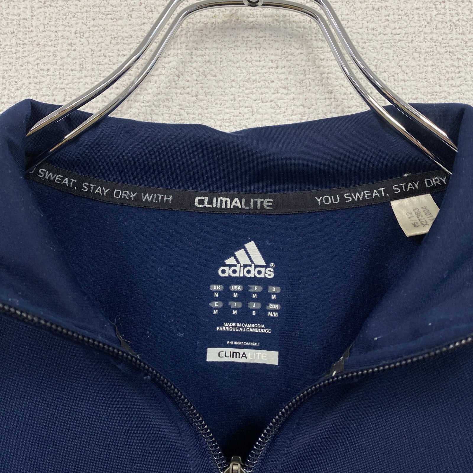adidas　アディダス　トラックジャケット/ジャージ　紺　ネイビー　Mサイズ