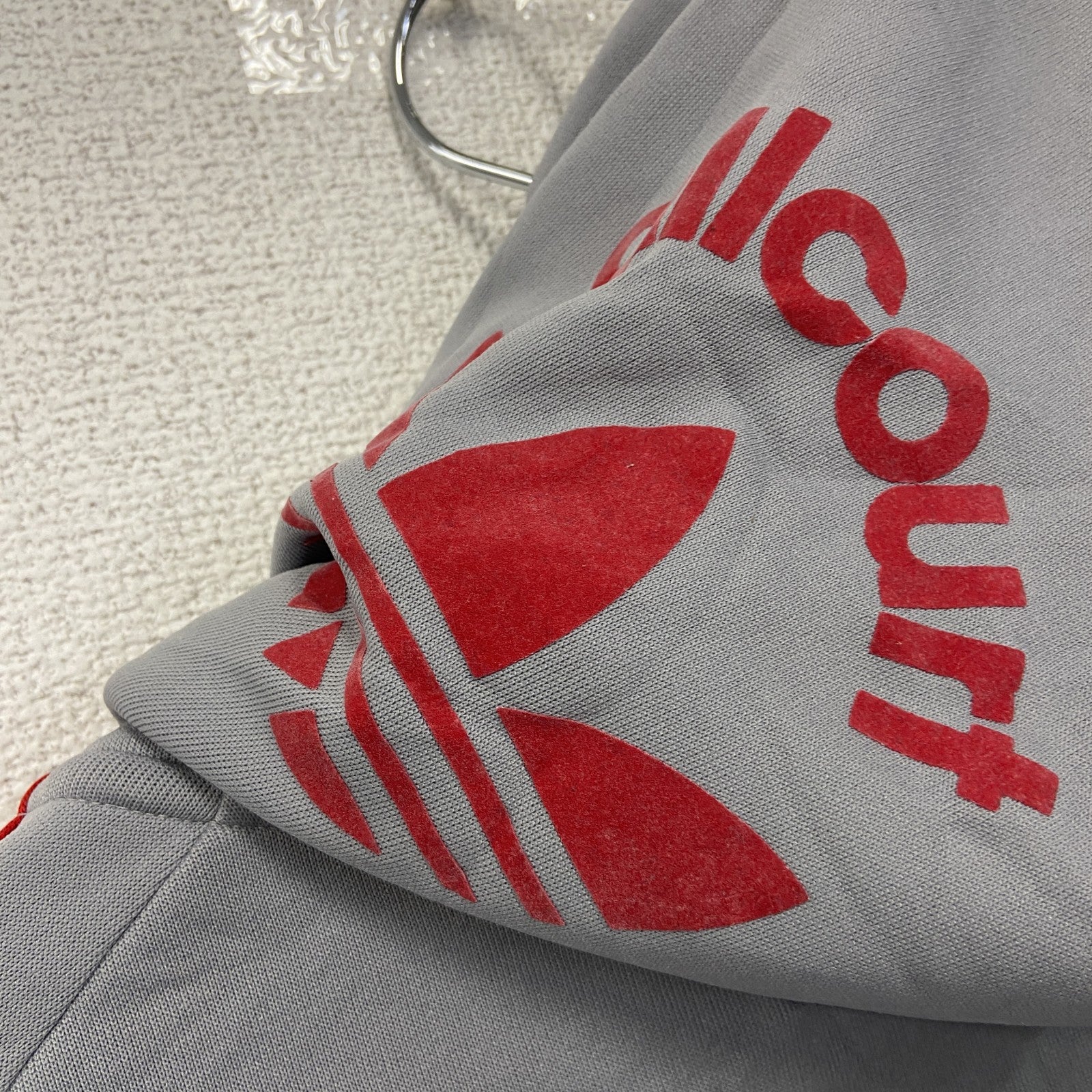 adidas　アディダス　トラックジャケット/ジャージ　フーディ　グレー　XLサイズ