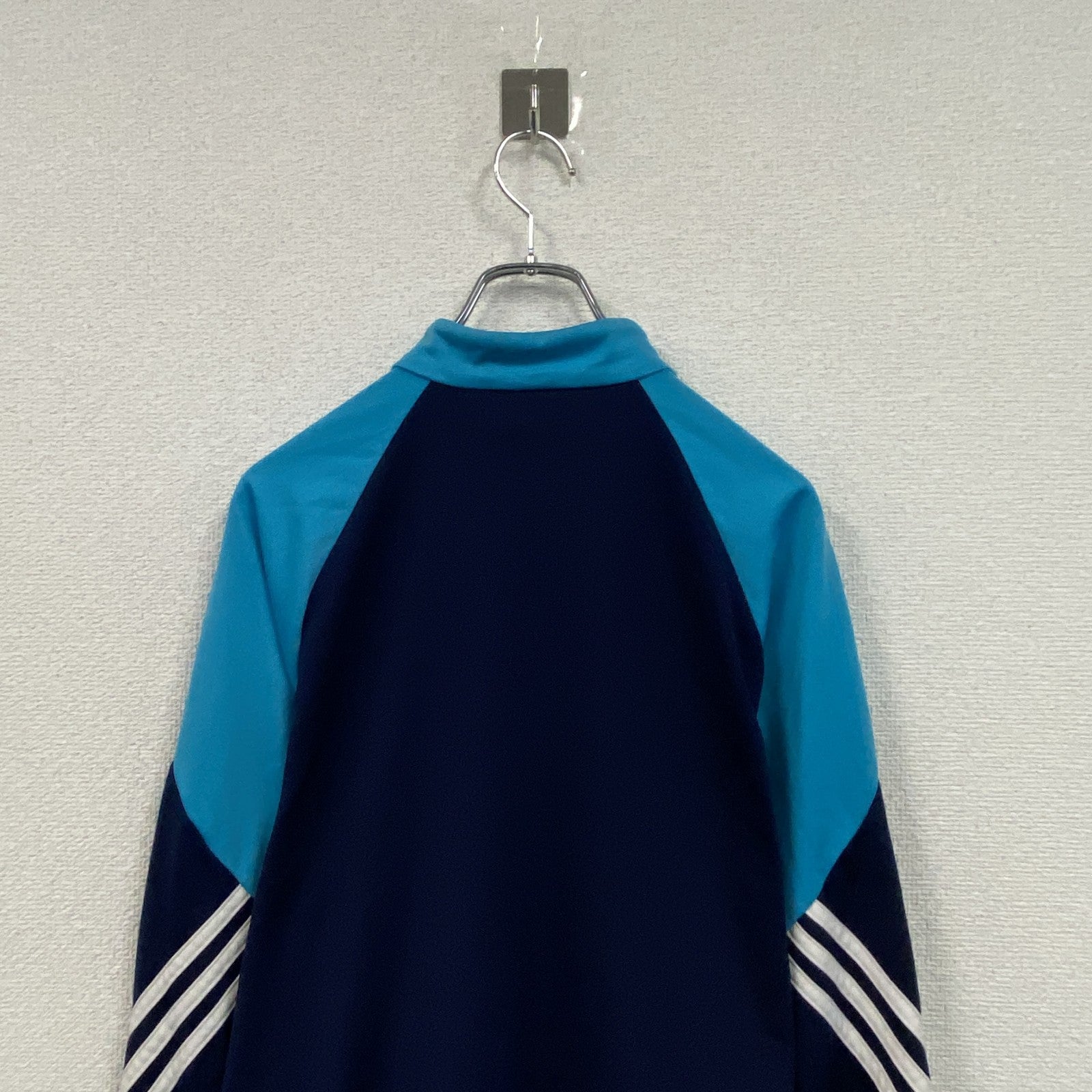 adidas　アディダス　トラックジャケット/ジャージ　紺　ネイビー　ライトブルー　Mサイズ