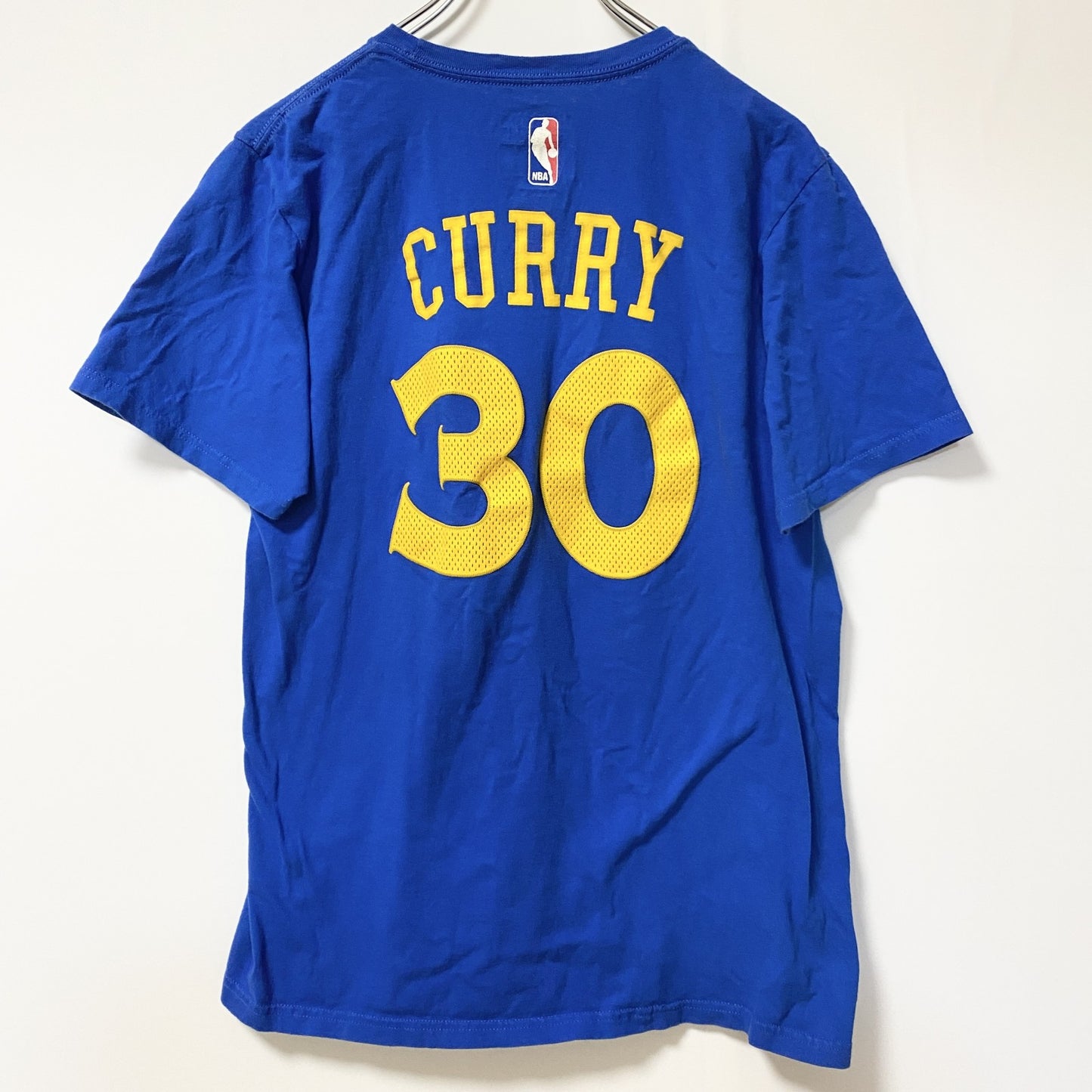 古着 used　Adidas　アディダス　半袖クルーネックデザインプリントTシャツ　青　GOLDEN WARRIORS　Mサイズ