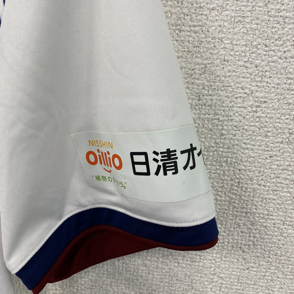 adidas　アディダス　半袖Tシャツ　ユニフォーム　白　ホワイト　Mサイズ
