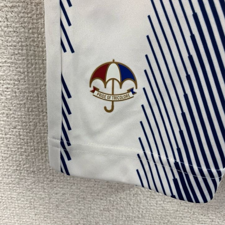 adidas　アディダス　半袖Tシャツ　ユニフォーム　白　ホワイト　Mサイズ
