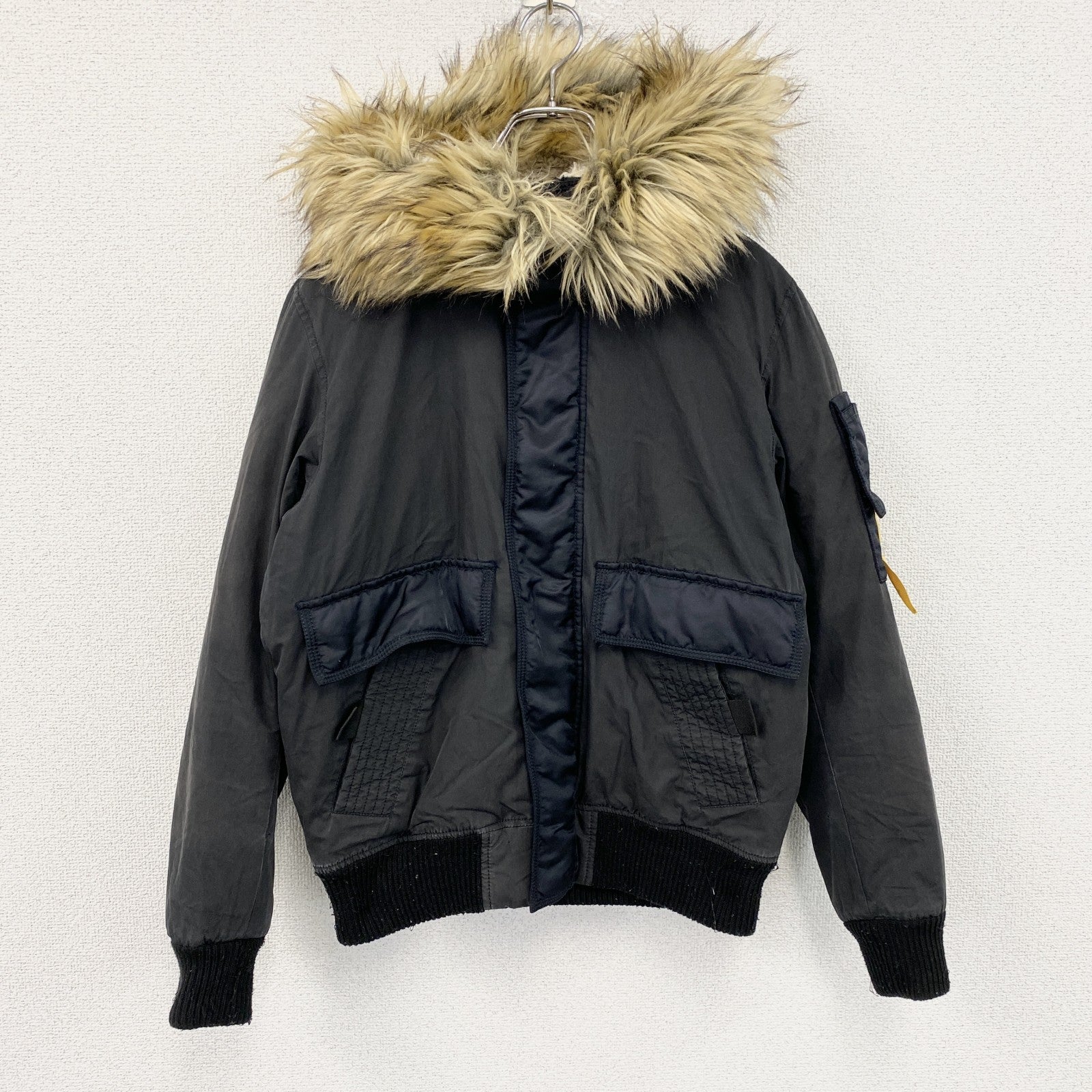 DIESEL　ディーゼル　N2B　ミリタリージャケット　黒　ブラック