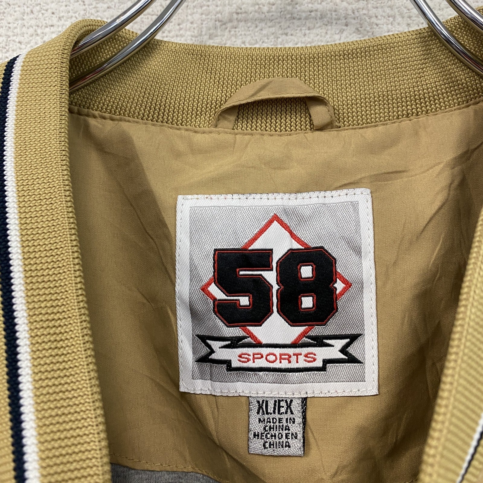 90s　58 SPORTS　プルオーバージャケット　カレッジロゴ　ワッペン　ヴィンテージ　ベージュ　XLサイズ