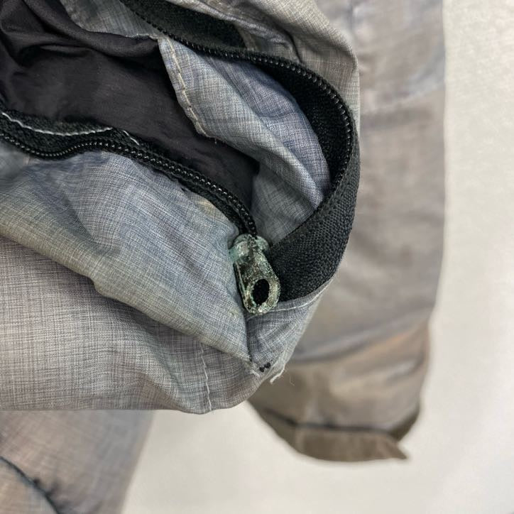THE NORTH FACE　ザ・ノースフェイス　ダウンジャケット　フェード　グレー　Mサイズ