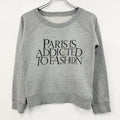 スウェット/トレーナー　ラグランスリーブ　3連プリント　メッセージ　英字プリント　Paris　パリ　ビックデザイン　灰色　グレー