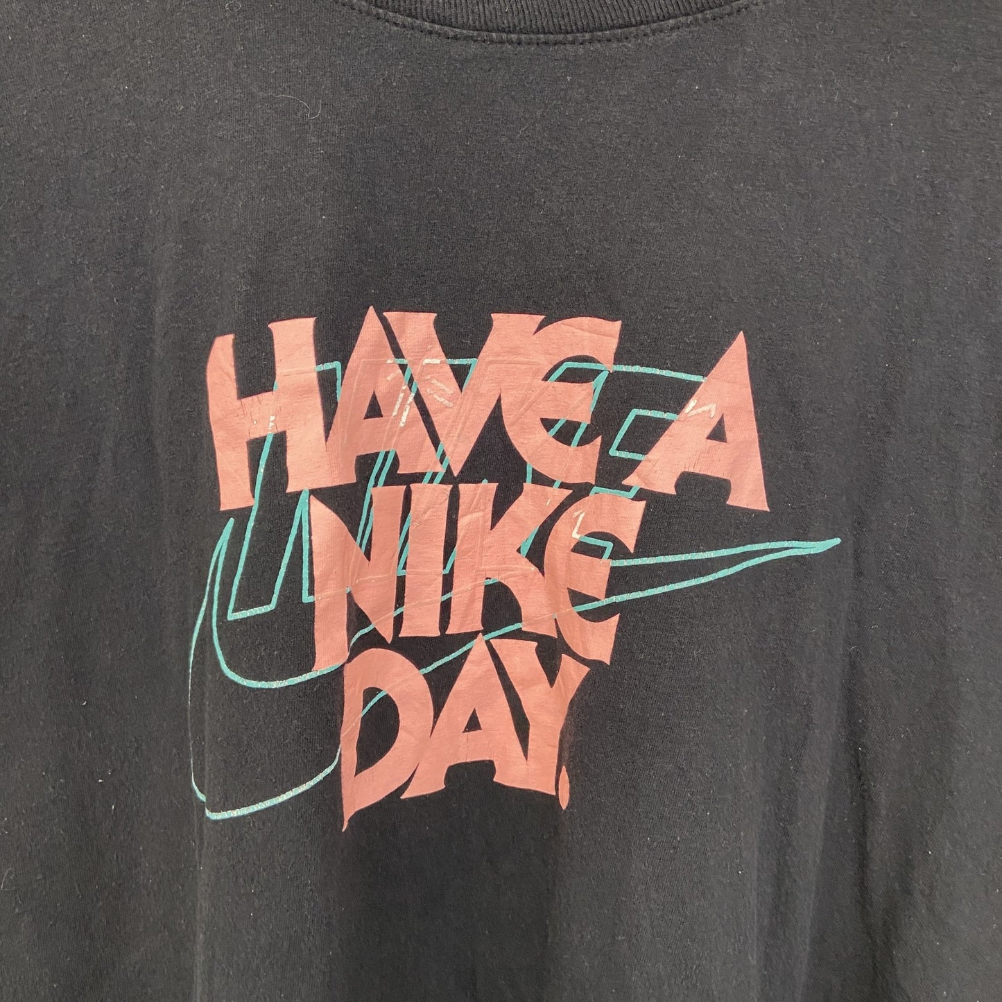 古着 used NIKE ナイキ　半袖プリントTシャツ　クルーネック　スウッシュロゴ　カジュアルデザイン　黒　ブラック　Lサイズ