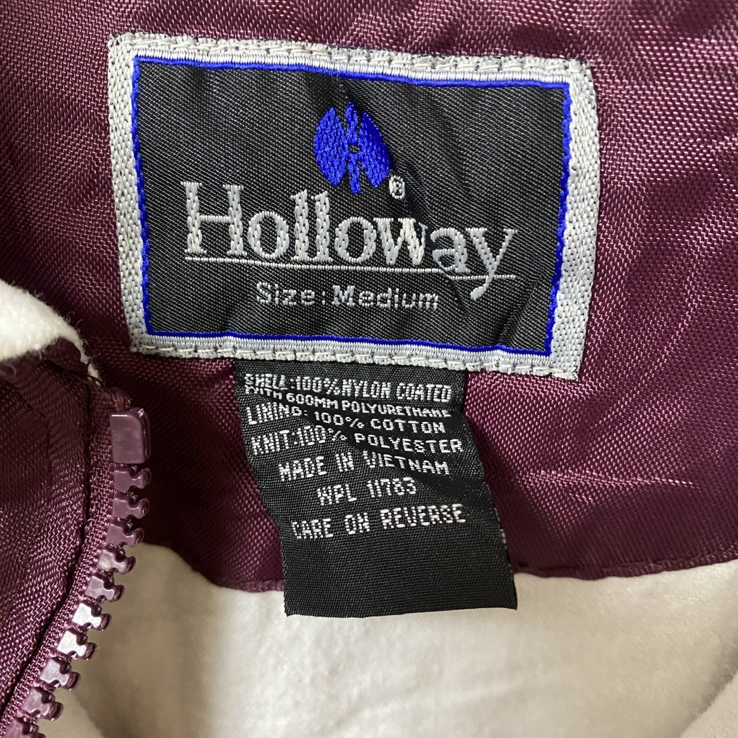 古着 used　Holloway ホロウェイ　長袖ハーフジップナイロンジャケット　アノラックパーカー　刺　ワインレッド　Mサイズ