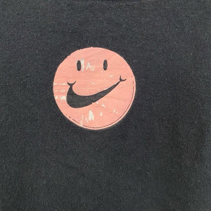 古着 used NIKE ナイキ　半袖プリントTシャツ　クルーネック　スウッシュロゴ　カジュアルデザイン　黒　ブラック　Lサイズ