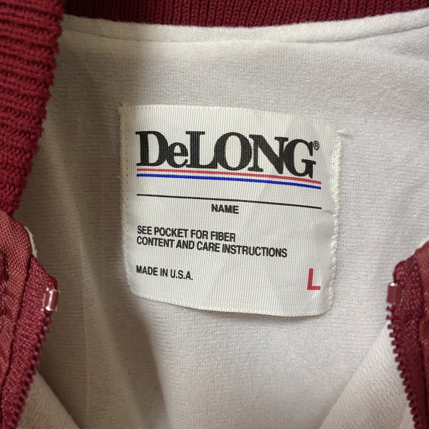 古着 used　長袖ハーフジップナイロンプルオーバー　ワンポイントプリントロゴ　赤　ワインレッド　えんじ　レトロ　Lサイズ