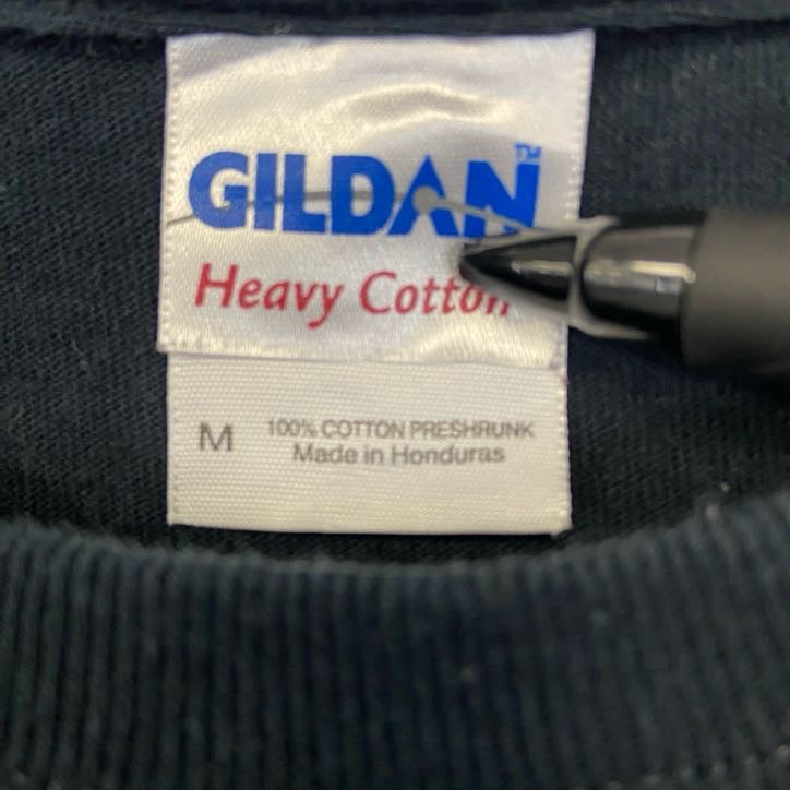 古着 used　GILDAN ギルダン　半袖プリントTシャツ　バタフライデザイン　Y2K　クルーネック　黒　ブラック　Mサイズ