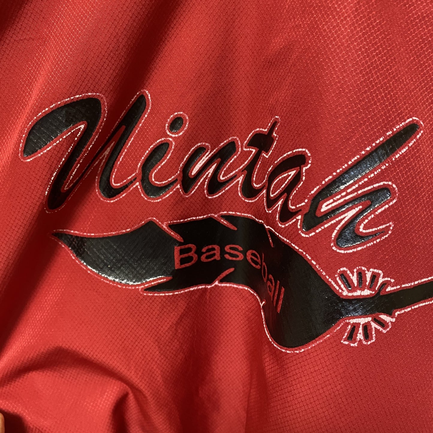 古着 used Rawlings　長袖ナイロンプルオーバー　ウインドドブレーカー　Vネック プリントデザイン　赤　XXLサイズ