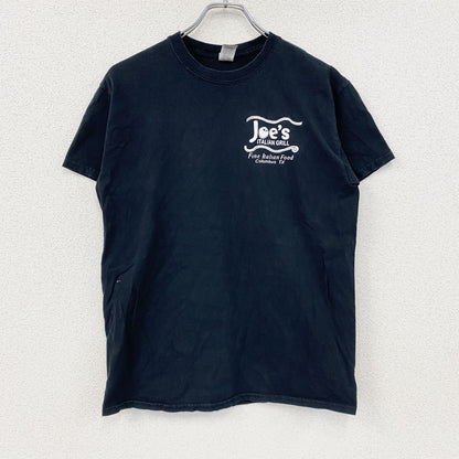 GILDAN　ギルダン　半袖プリントTシャツ　企業ロゴ　デカロゴ　英字プリント　両面プリント　クルーネック　黒　ブラック　Mサイズ