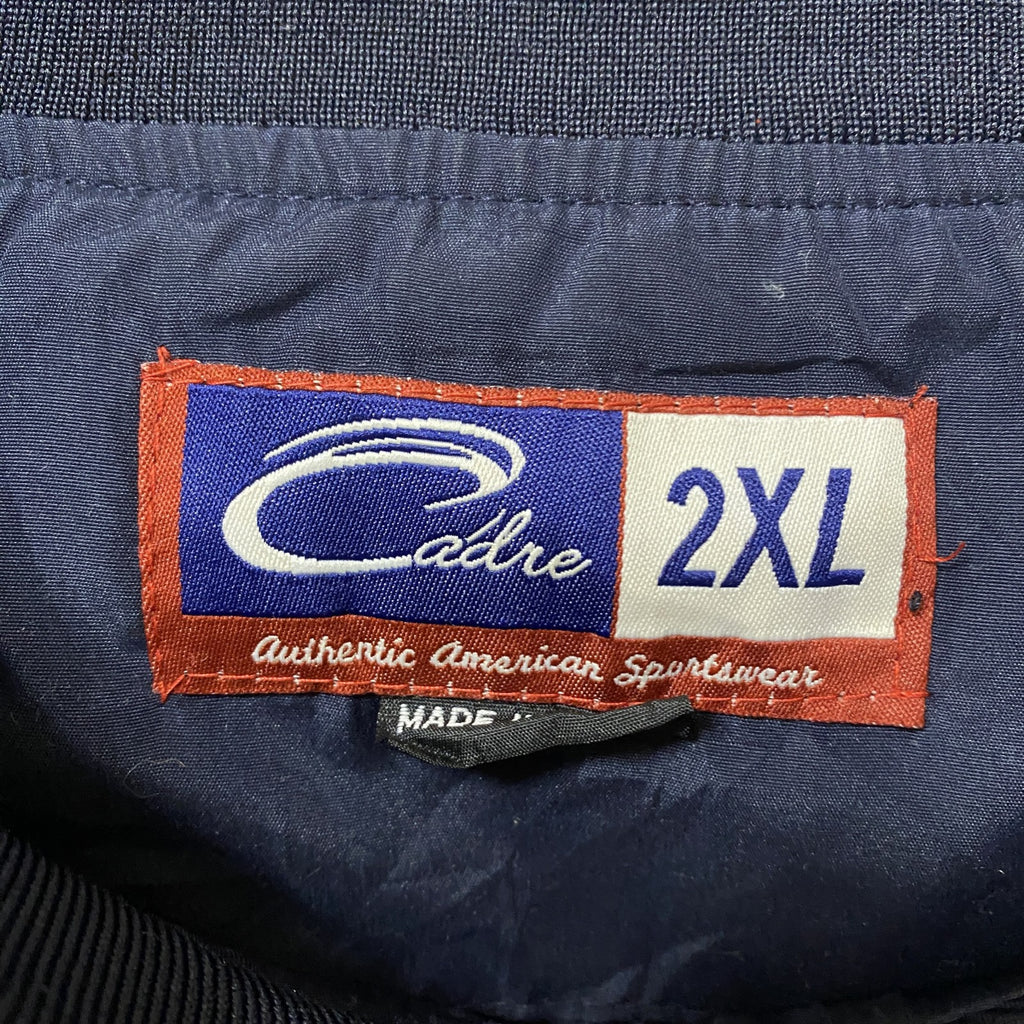 古着 used　ミシガン大学　長袖ナイロンプルオーバー　カレッジ刺繍　Vネック　ネイビー　レトロデザイン　2XLサイズ