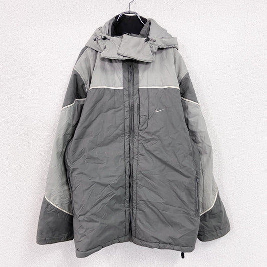 00s　NIKE　ナイキ　マウンテンパーカー　ヴィンテージ　中綿入り　灰色　グレー　XLサイズ
