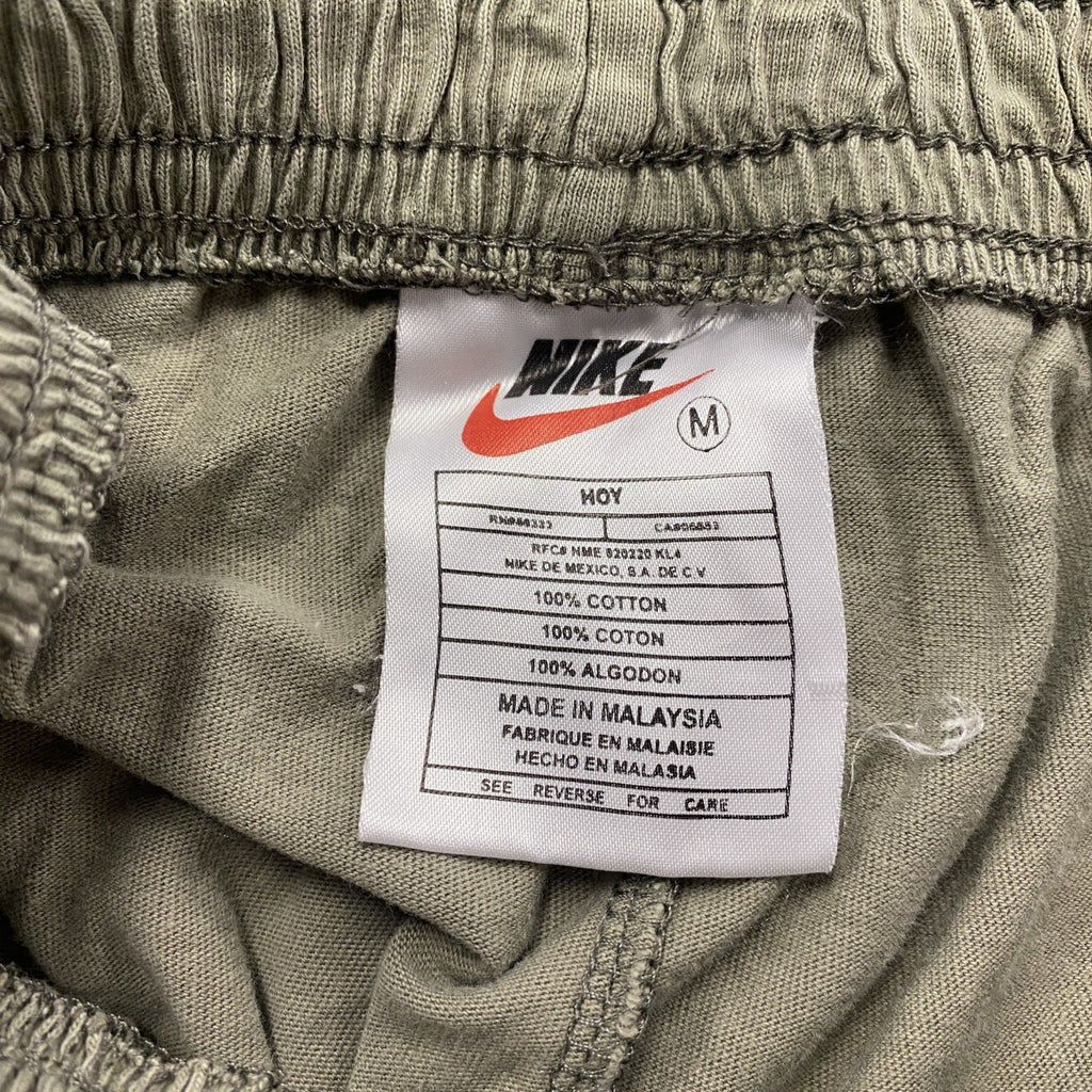 90s　NIKE　ナイキ　スウェットハーフパンツ/ショートパンツ　ヴィンテージ　カーキ　Mサイズ