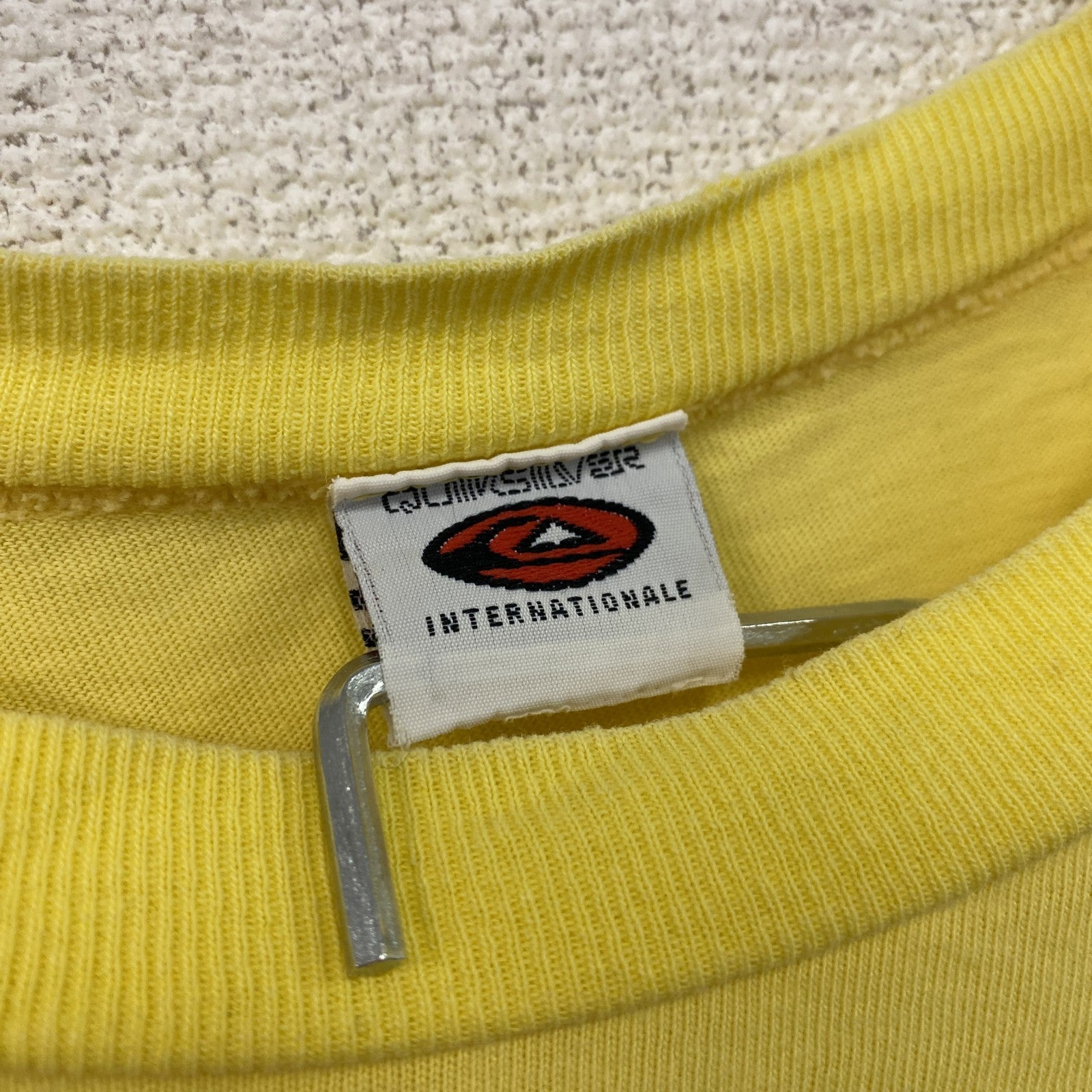 Quiksilver　クイックシルバー　半袖Tシャツ　黄色　イエロー