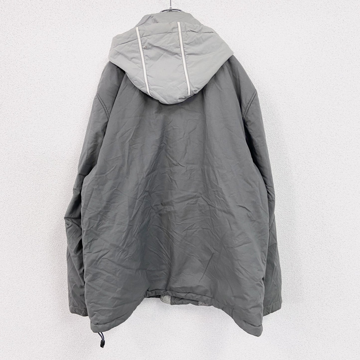 00s　NIKE　ナイキ　マウンテンパーカー　ヴィンテージ　中綿入り　灰色　グレー　XLサイズ