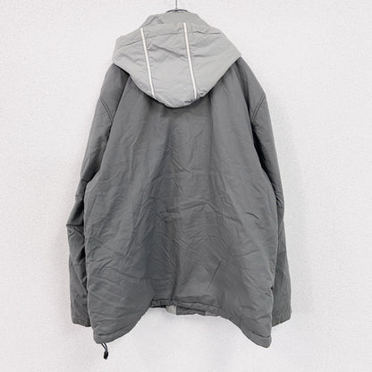 00s　NIKE　ナイキ　マウンテンパーカー　ヴィンテージ　中綿入り　灰色　グレー　XLサイズ