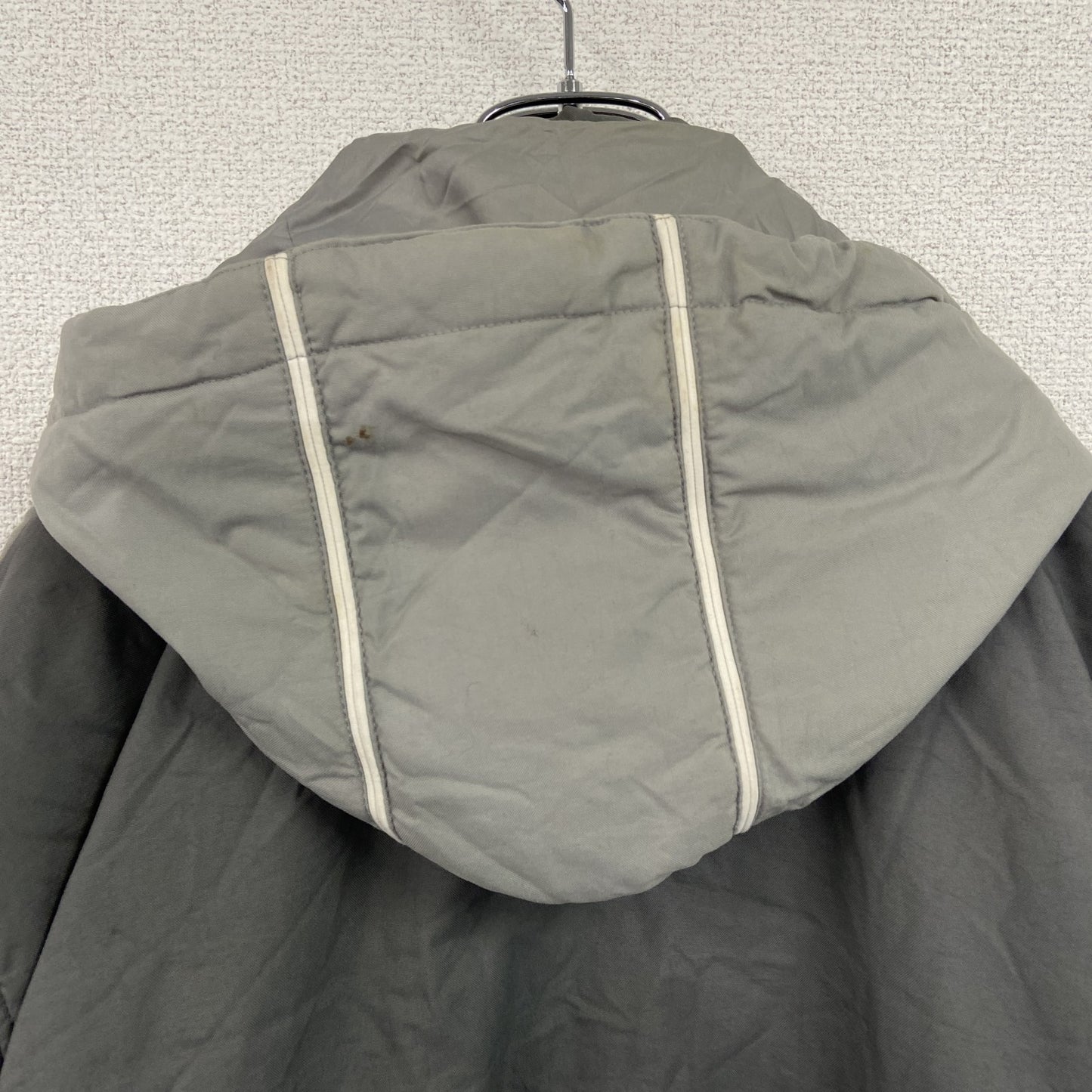 00s　NIKE　ナイキ　マウンテンパーカー　ヴィンテージ　中綿入り　灰色　グレー　XLサイズ