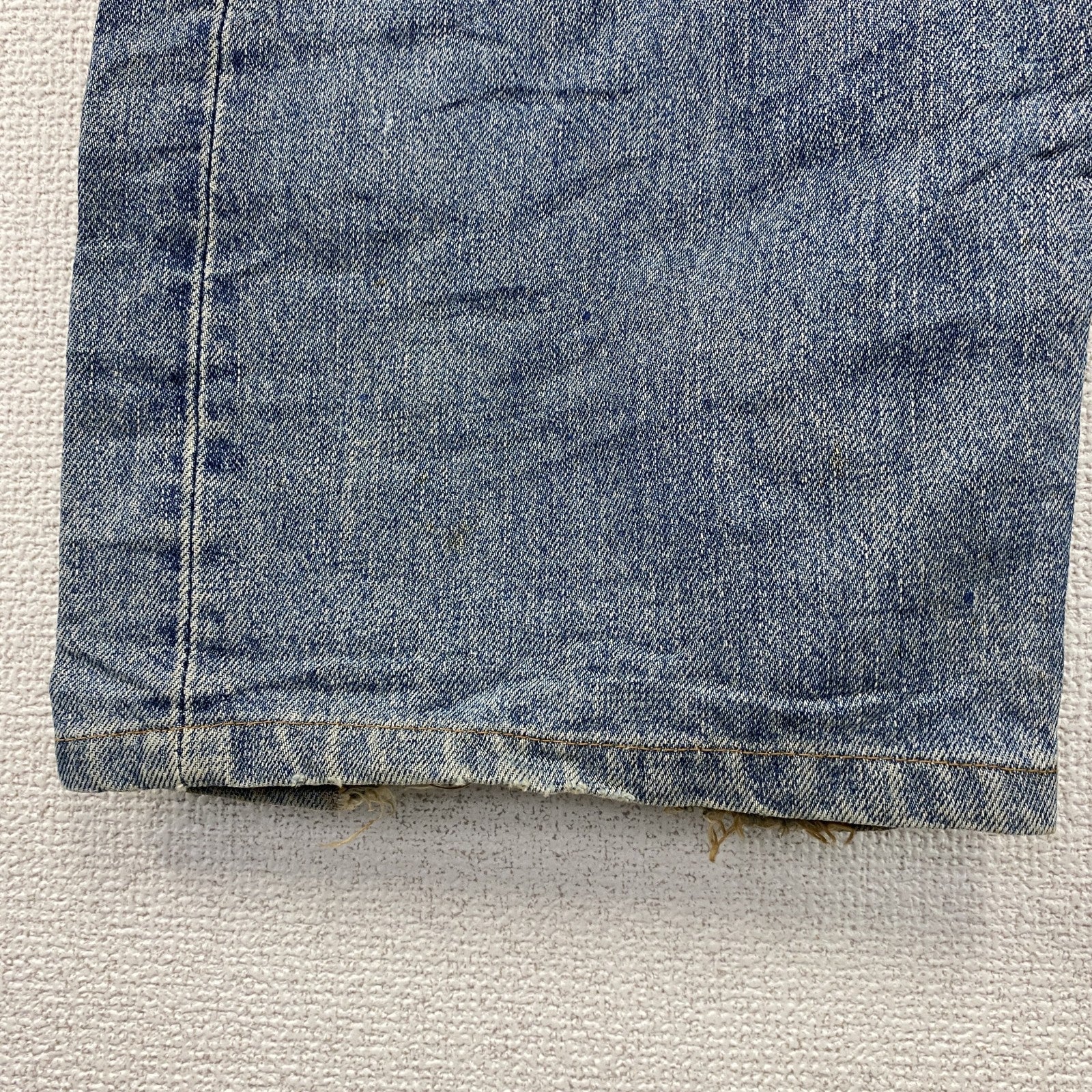 Levi's　リーバイス　504　デニムパンツ/ダメージジーンズ　ジップフライ　インディゴ　W34サイズ