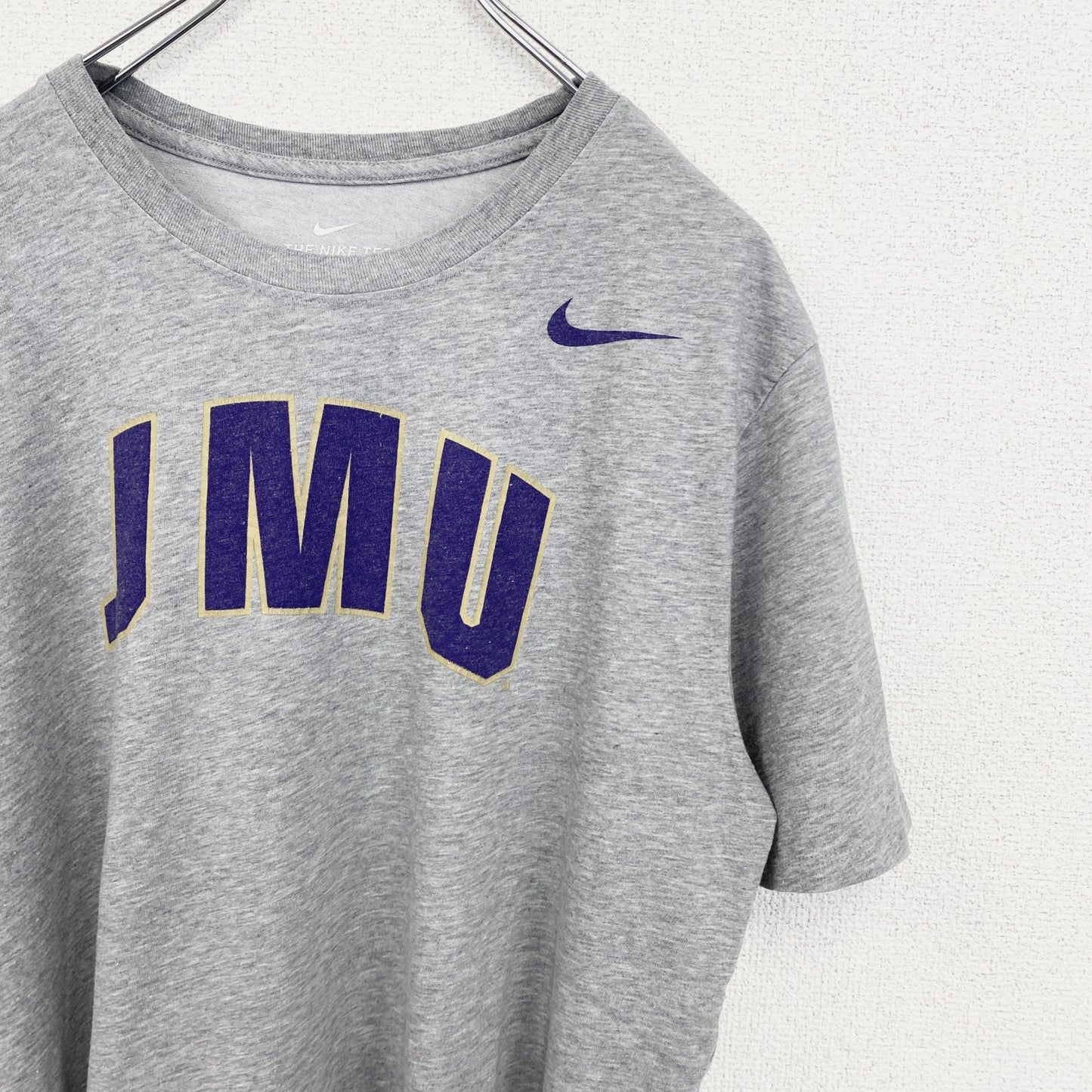 古着 used　NIKE ナイキ　半袖カレッジプリントTシャツ　JMU　ジェームズマディソン大学　レトロ　グレー　Lサイズ