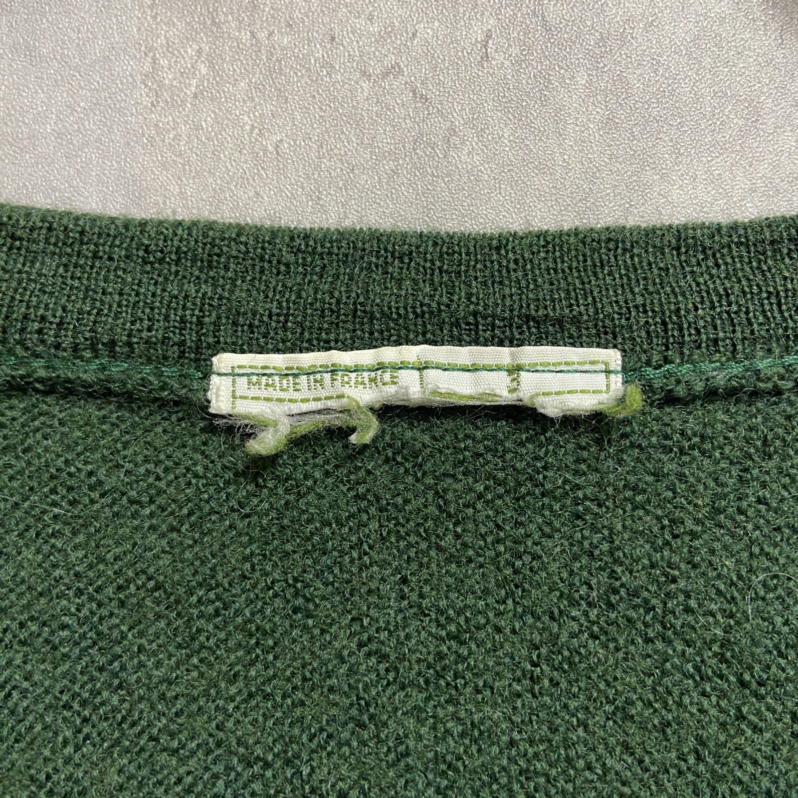 古着　used　70s　80s　LACOSTE　ラコステ　長袖Vネックニット　セーター　フランス製　緑　ヴィンテージ　Mサイズ