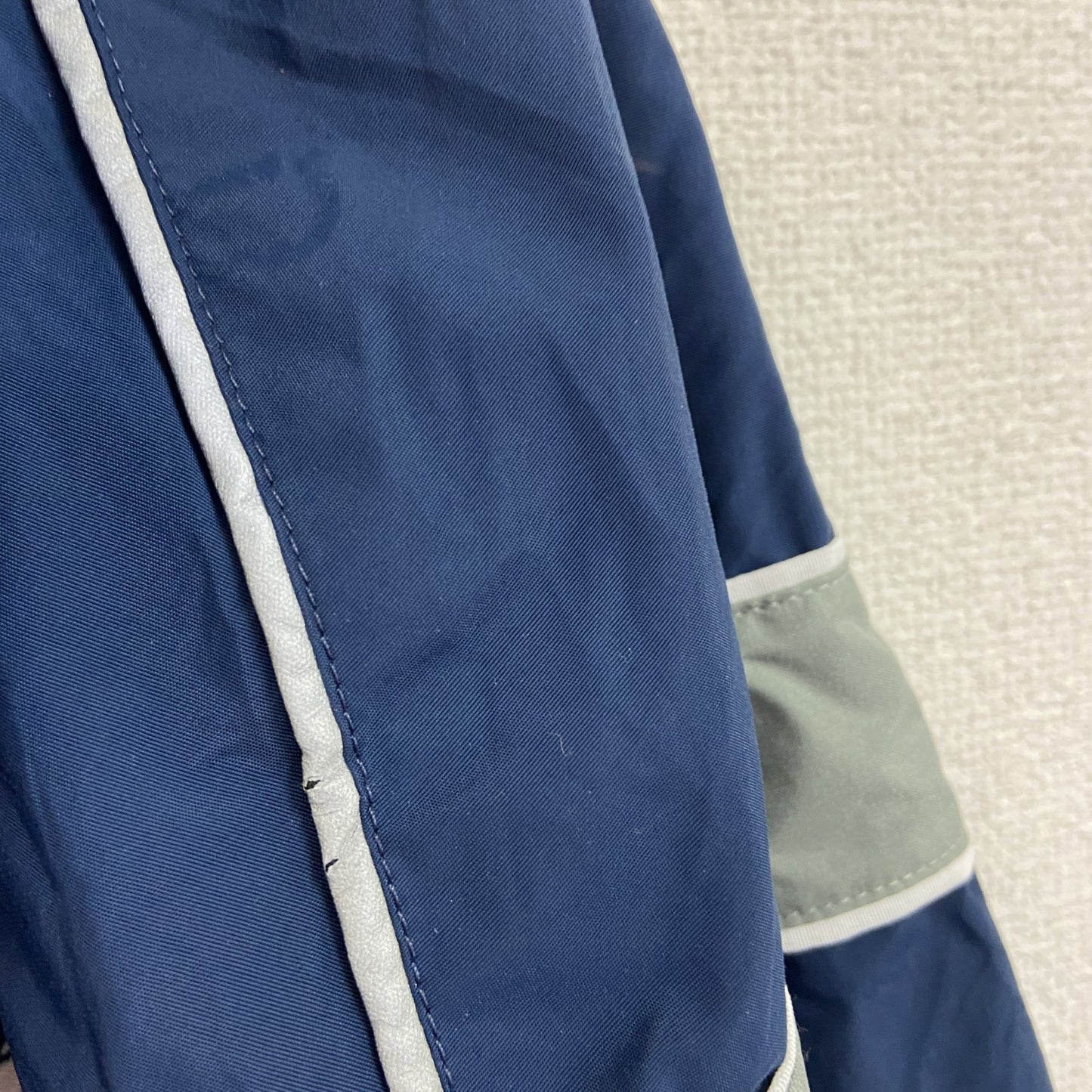 00s　U.S.AIR FORCE　米軍　トレーニングジャケット　ナイロンジャケット　紺　ネイビー　XLサイズ