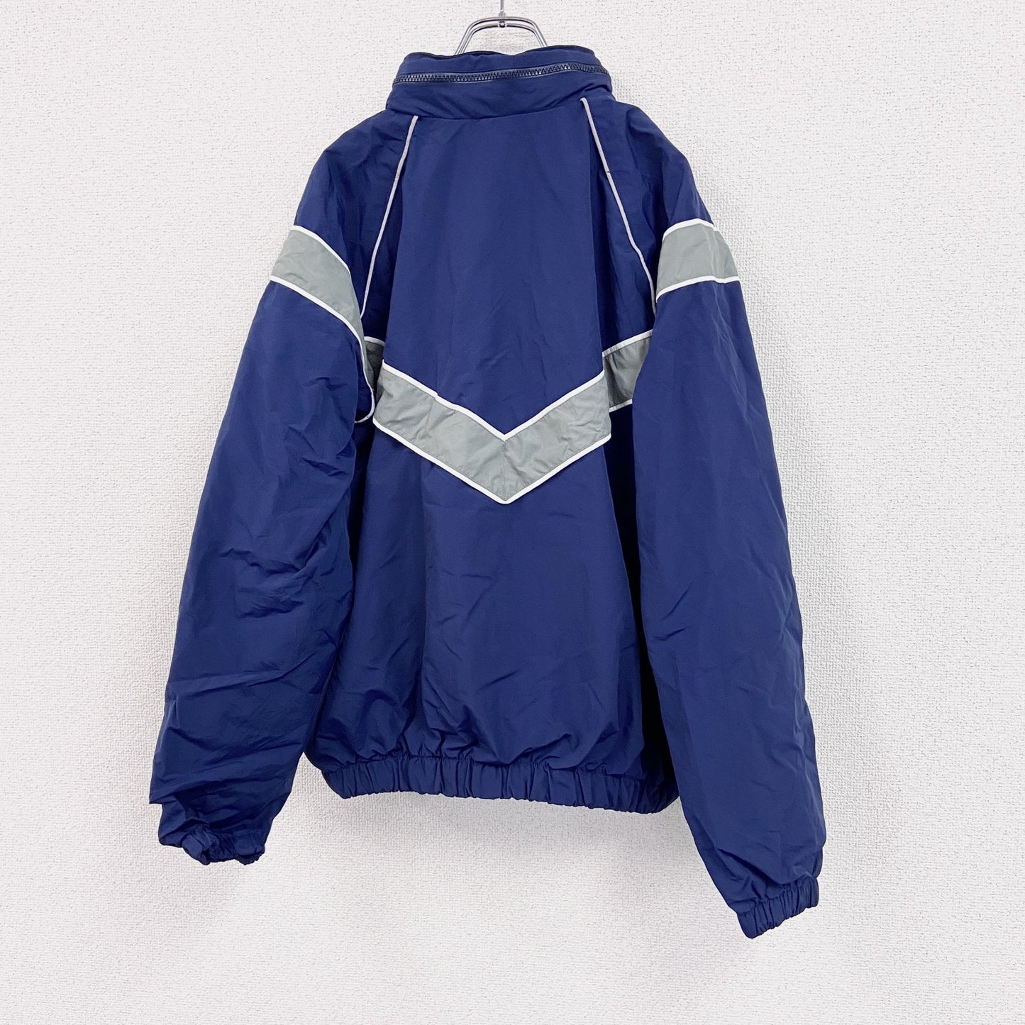00s　U.S.AIR FORCE　米軍　トレーニングジャケット　ナイロンジャケット　紺　ネイビー　Mサイズ