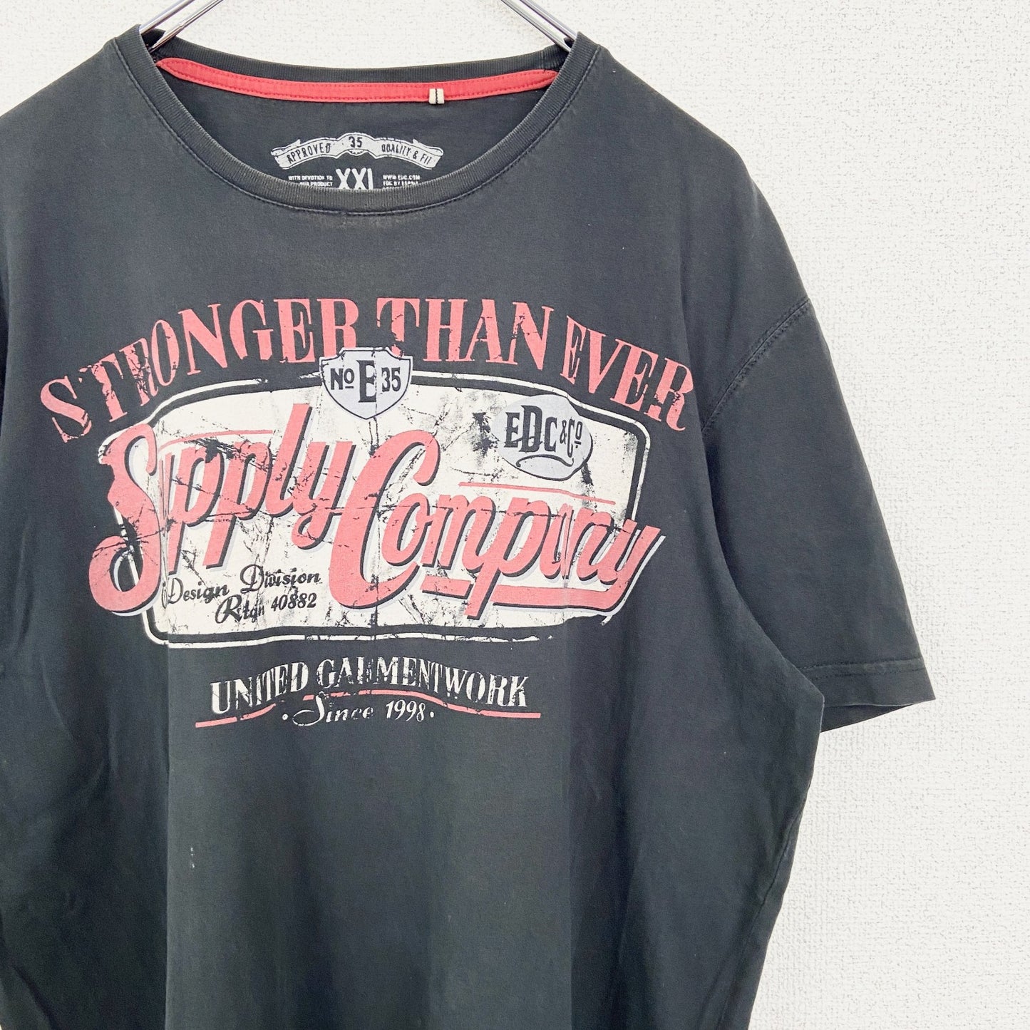 古着 used　EDC BRAND　半袖デザインプリントTシャツ　クルーネック　Supply Company　黒　2XLサイズ