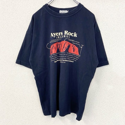 古着 used　Ayers Rock Designs　半袖デザインプリントTシャツ　クルーネック　ULURU　黒　Mサイズ