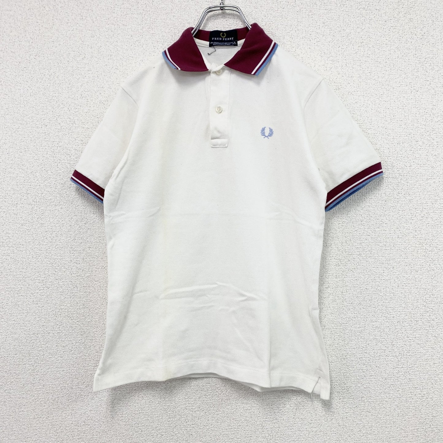 FRED PERRY　フレッドペリー　半袖ポロシャツ　刺繍ロゴ　白　ホワイト　Sサイズ