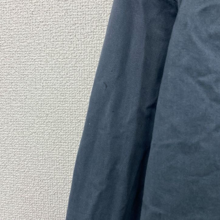 Carhartt　カーハート　長袖ワークシャツ　ボタンダウンシャツ　グレー　Lサイズ
