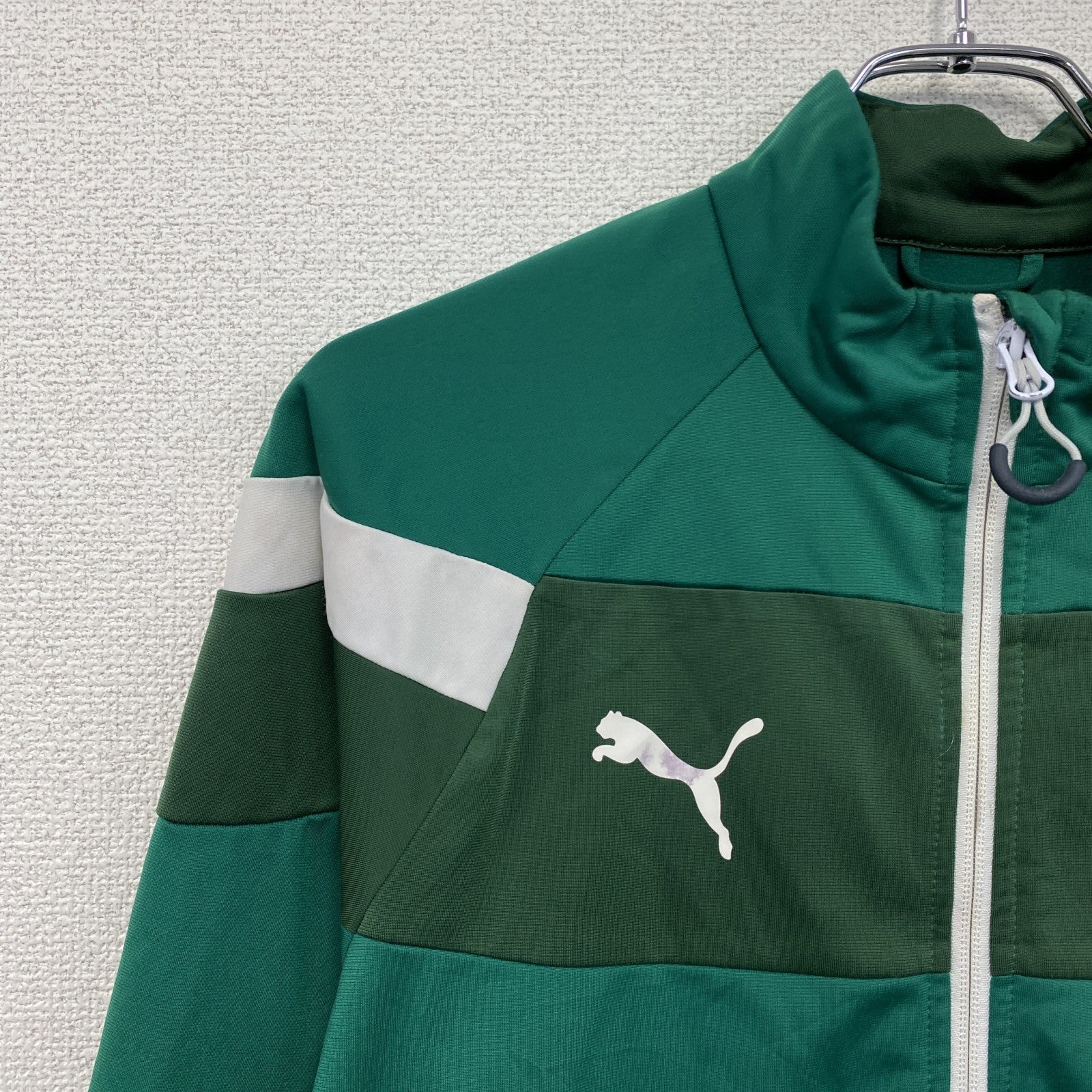 PUMA　プーマ　トラックジャケット/ジャージ　緑　グリーン　Sサイズ