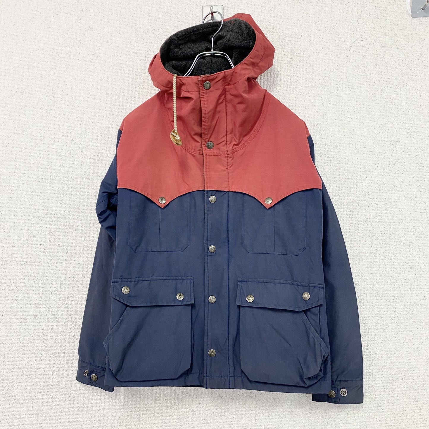 MT RAINIER DESIGN　マウンテンパーカー　ナイロンジャケット　ロクヨンクロス　ネイビー　Mサイズ