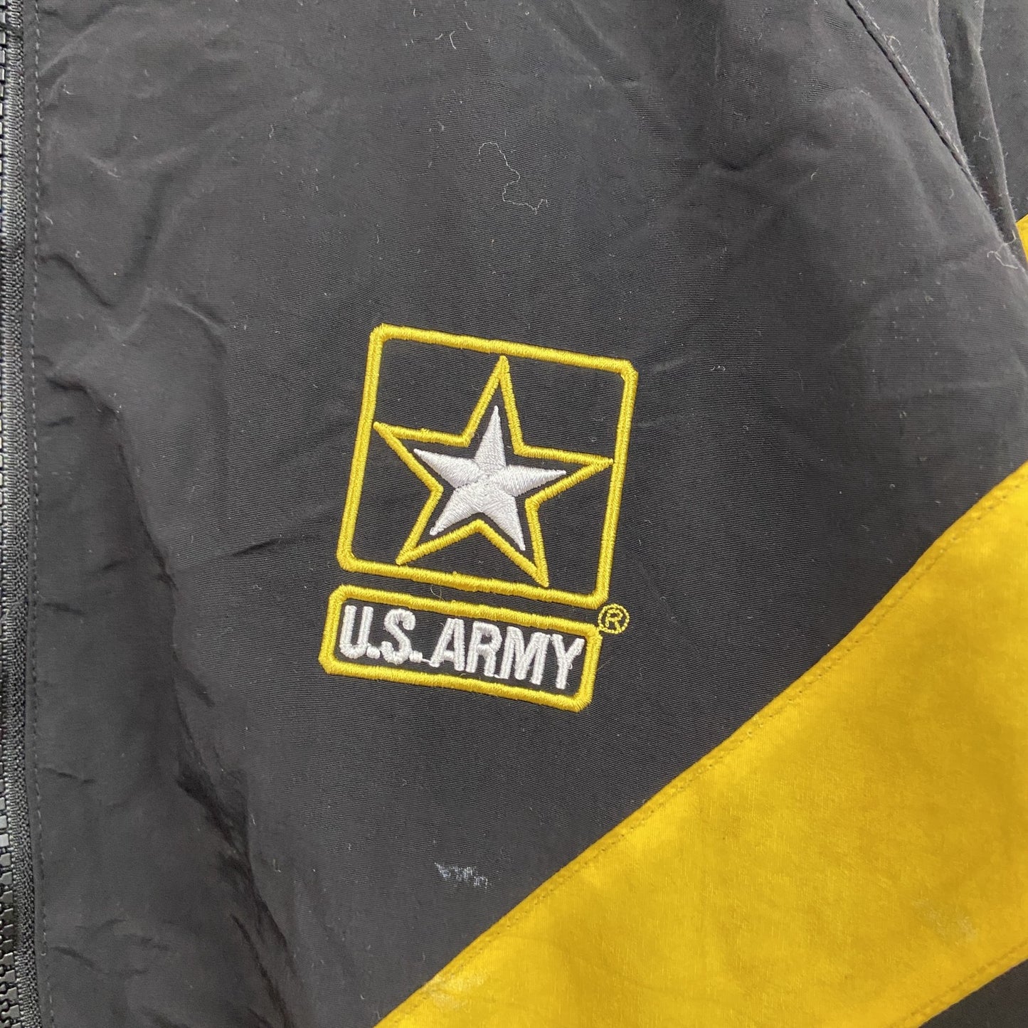U.S.ARMY　米軍　トレーニングジャケット　ナイロンジャケット 　ミリタリー　黒　ブラック　Sサイズ