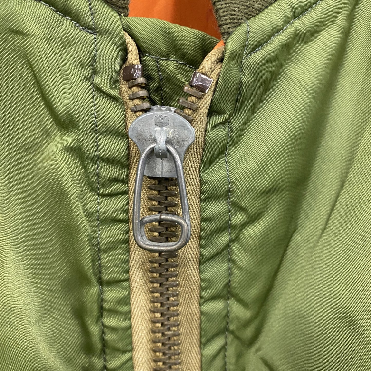 フライトジャケット/MA-1　カーキ