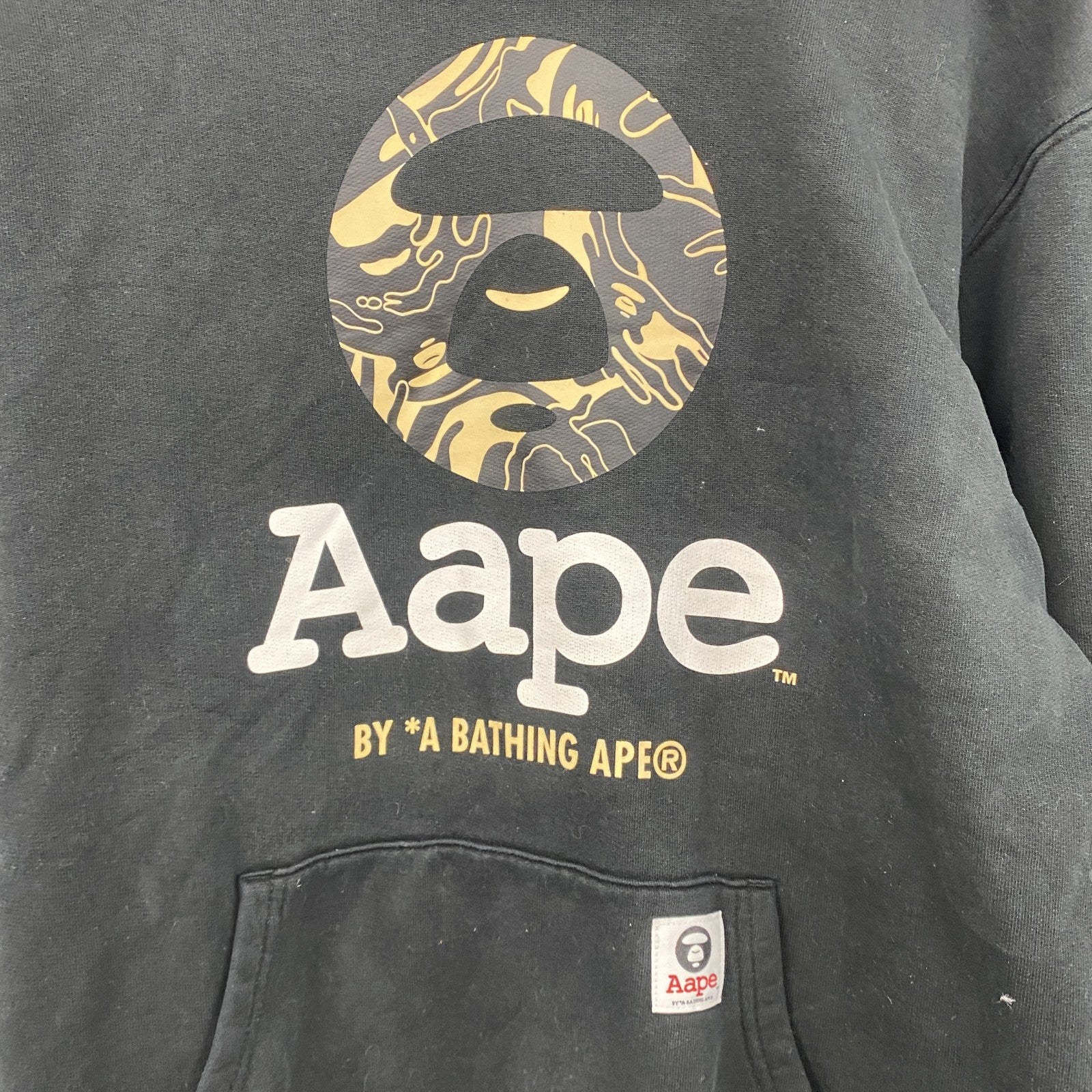 A BATHING APE　アベイシングエイプ　スウェットパーカー/フーディー　刺繍ロゴ　黒　ブラック　XLサイズ