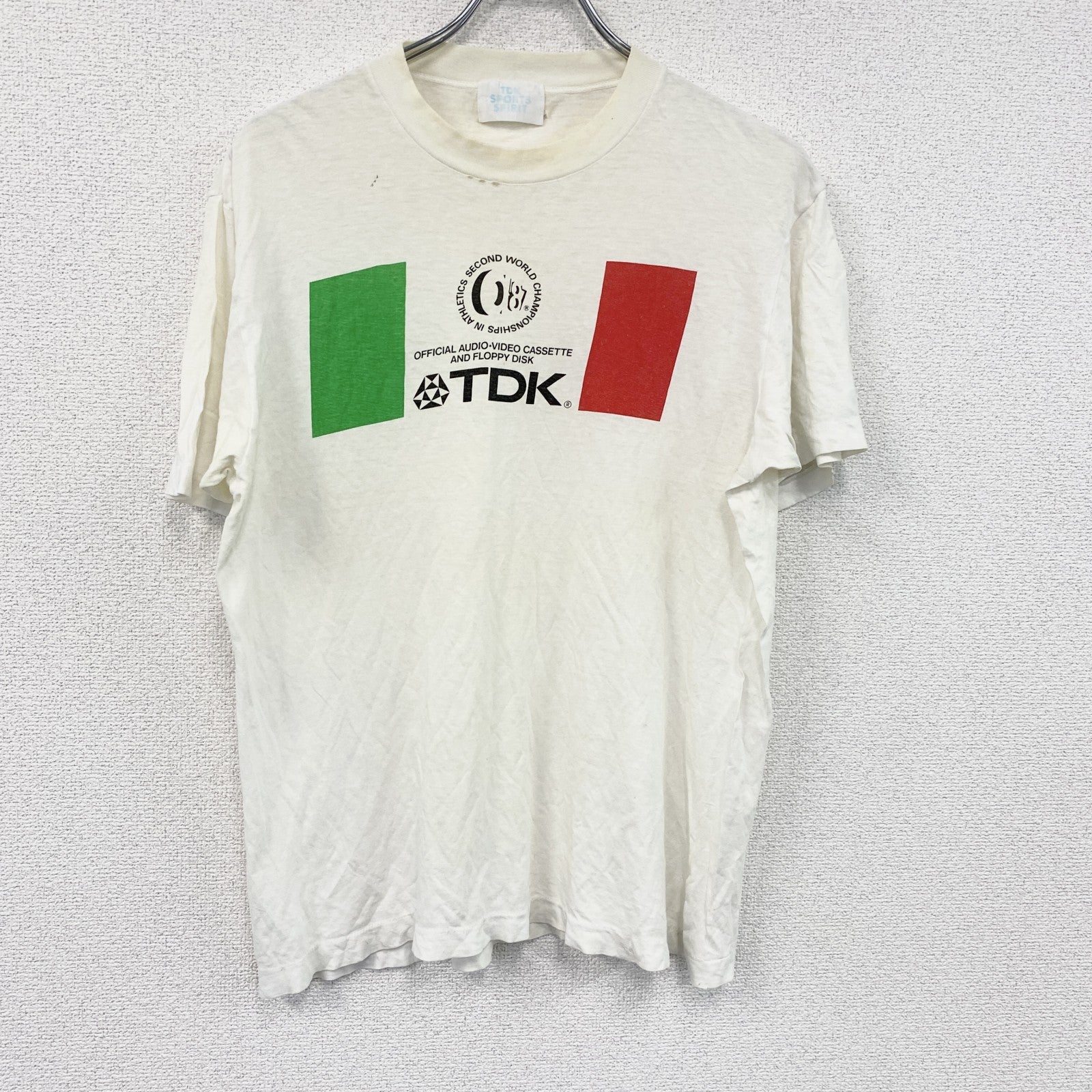TDK SPORTS SPIRIT PRESENT　半袖プリントTシャツ　白　ホワイト