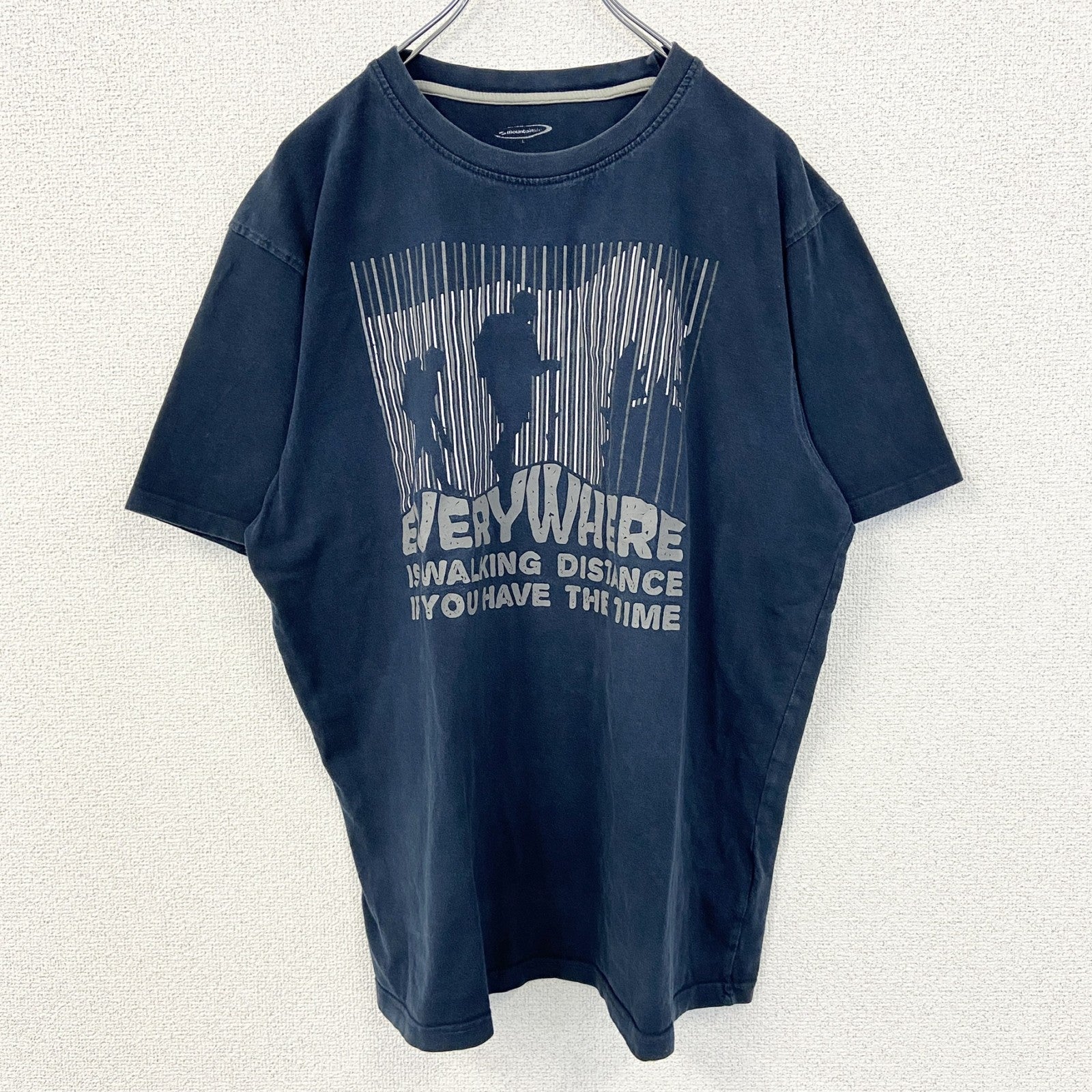 古着 used　MOUNTAINRIDERS　半袖プリントTシャツ　EVERY WHERE　クルーネック　ネイビー　Lサイズ
