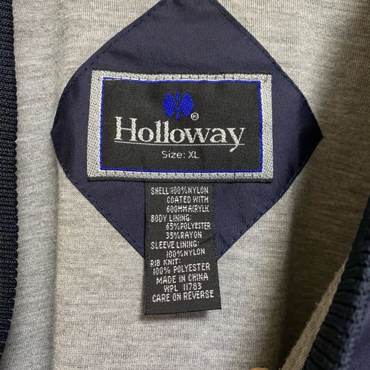 古着 used　Holloway　長袖Vネックナイロンプルオーバージャケット　ワッペン刺繍　ネイビー　ビッグシルエット　XLサイズ