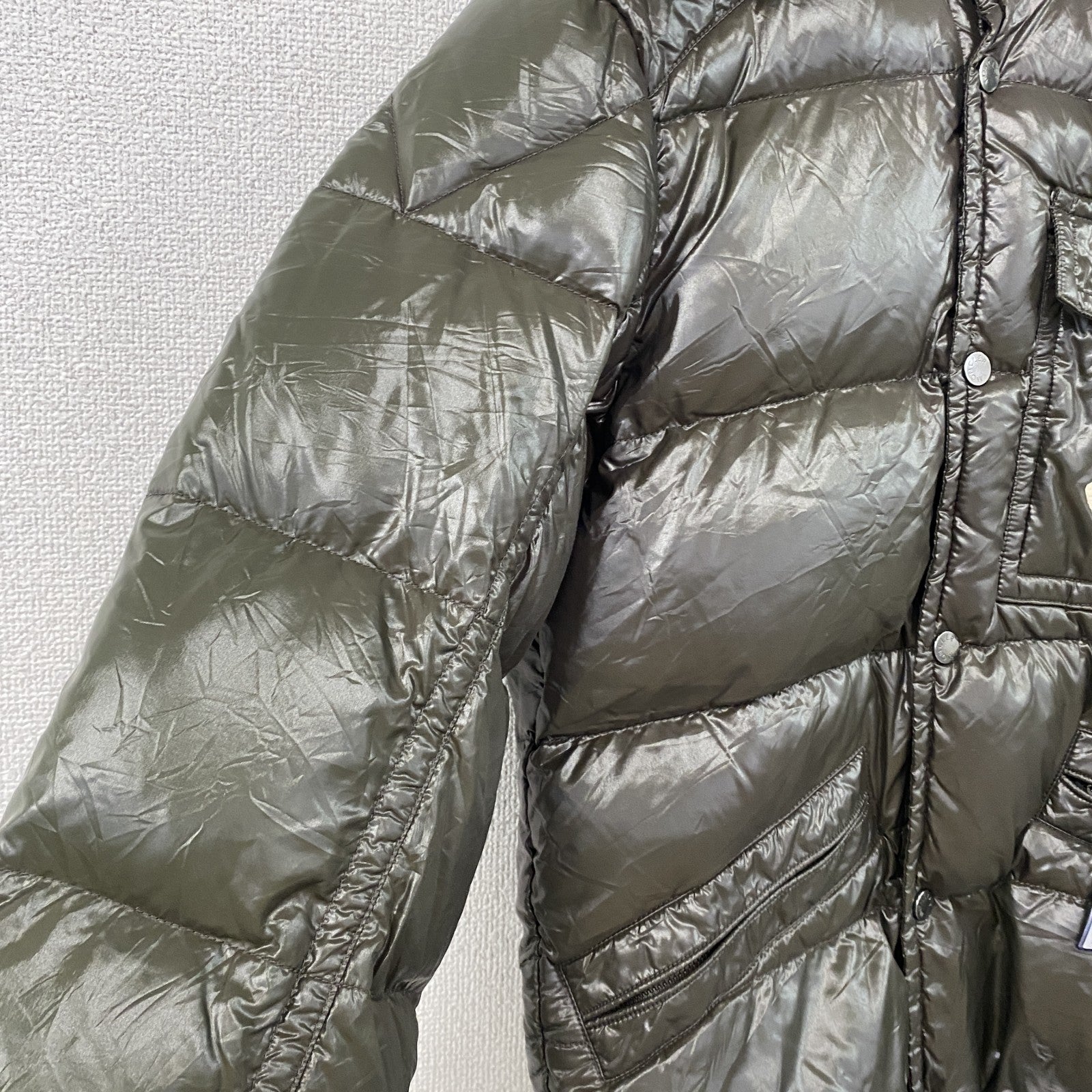 MONCLER　モンクレール　K2ダウンジャケット　3つポケット　カーキ　1サイズ